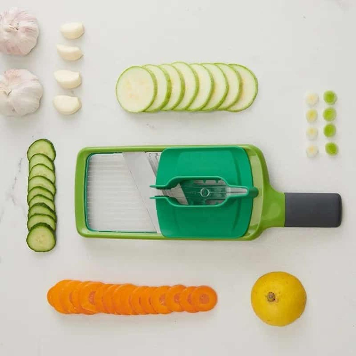 (NW000423) Multi-Grip Mandoline, Vegetable Cutter Fruit Slicers Grater Magic Kitchen Household Slicer(random