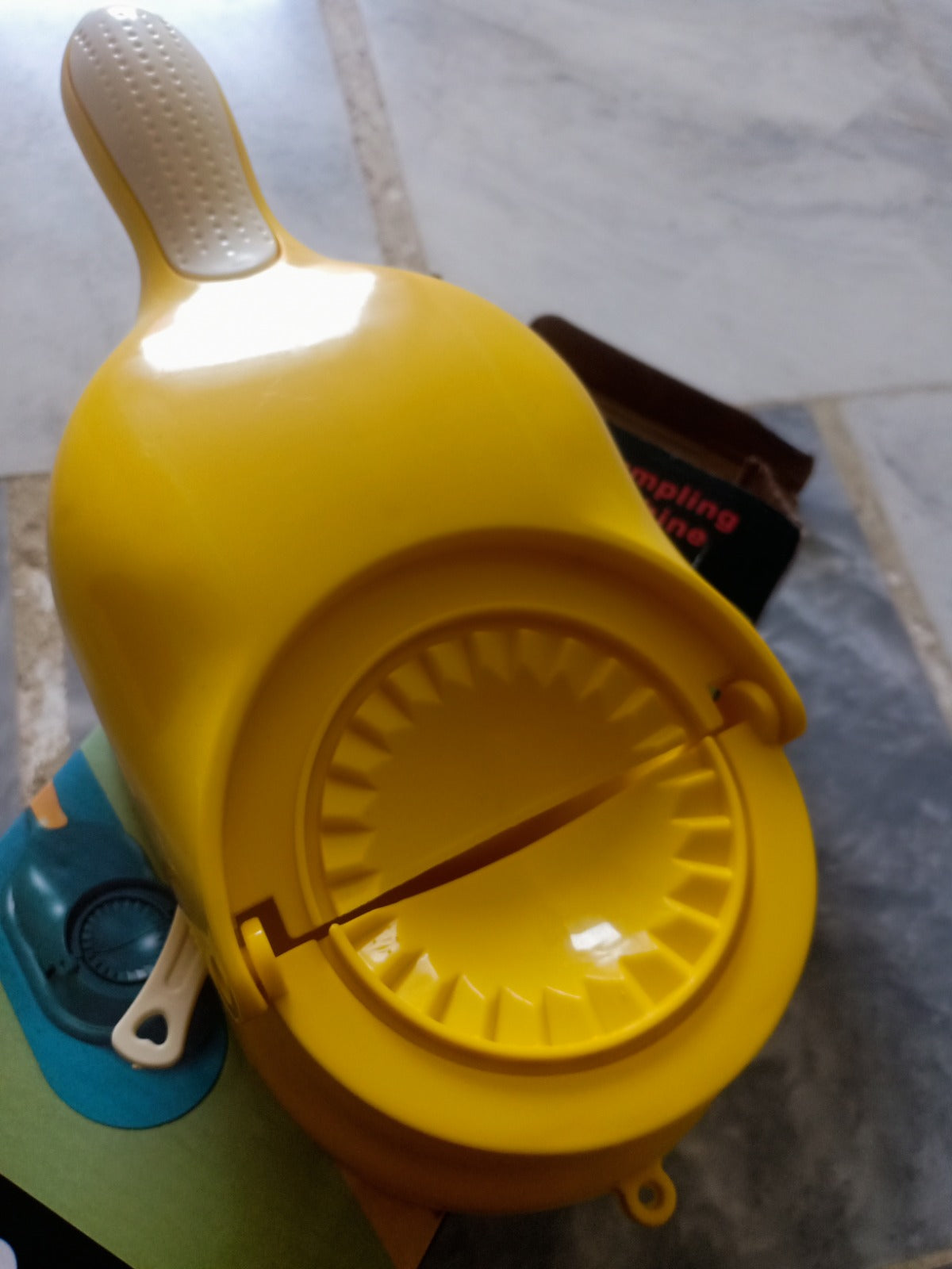 2-in-1 Dumpling Wrapper Tool Food Grade Manual Dumpling Wrapper Mold Labor-saving Baking