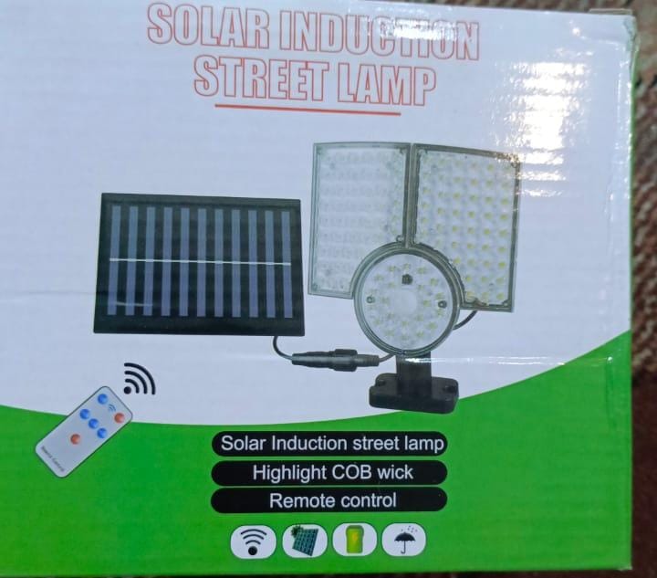 LED Solar Wall Lamp 3-headed Split Outdoor Garden Courtyard Lamp with Solar
