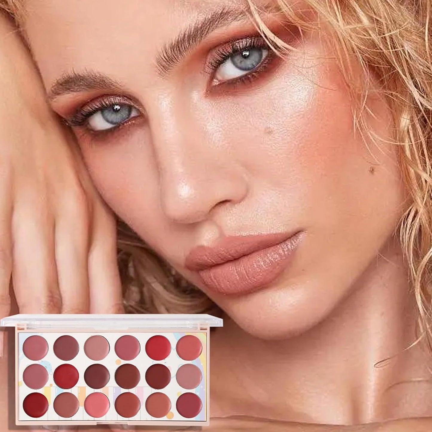 Moccallure Professional 18-Colors Lipstick Kit Long-Lasting, Hydrating & Compact | Unisex