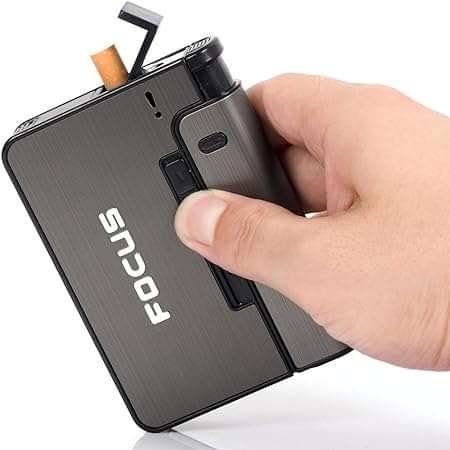 focus Box Lighter Holder Case Portable Smoking (random color)
