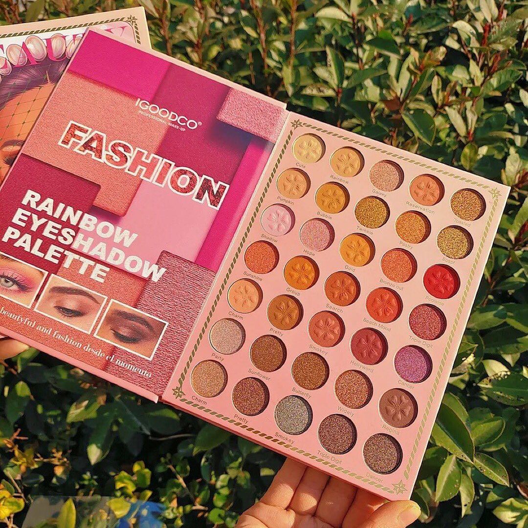 Mocallure 4 In 1 Eyeshadow Palette Book/ Eyeshadow Palette Blush