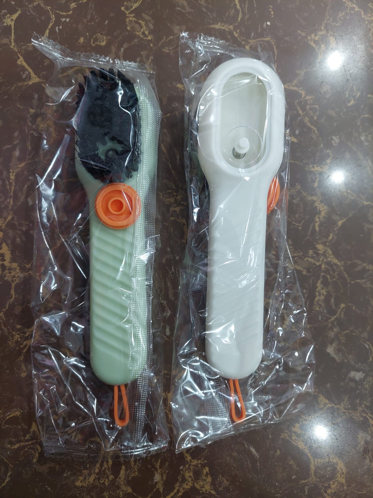 Multi-purpose Shoe Brush Soft Bristle Automatic Liquid Long Handle Cleaning Brush Clothes