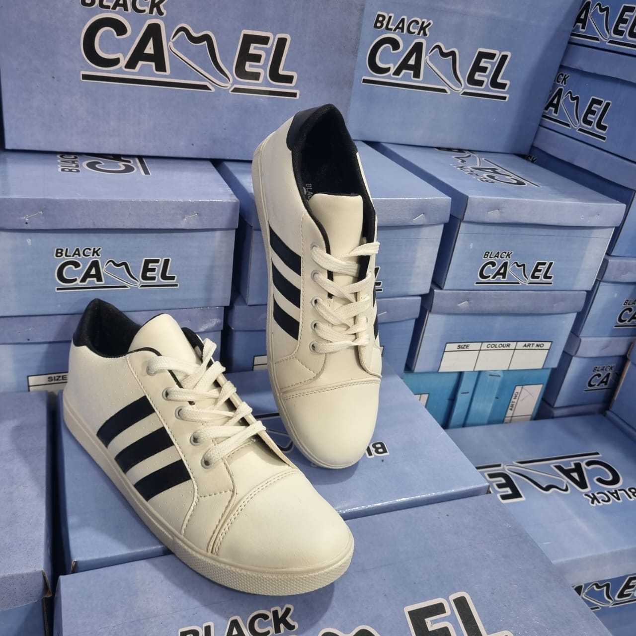 Black Stripe Canvas Sneakers (Rotterdam (991) - 41-44)