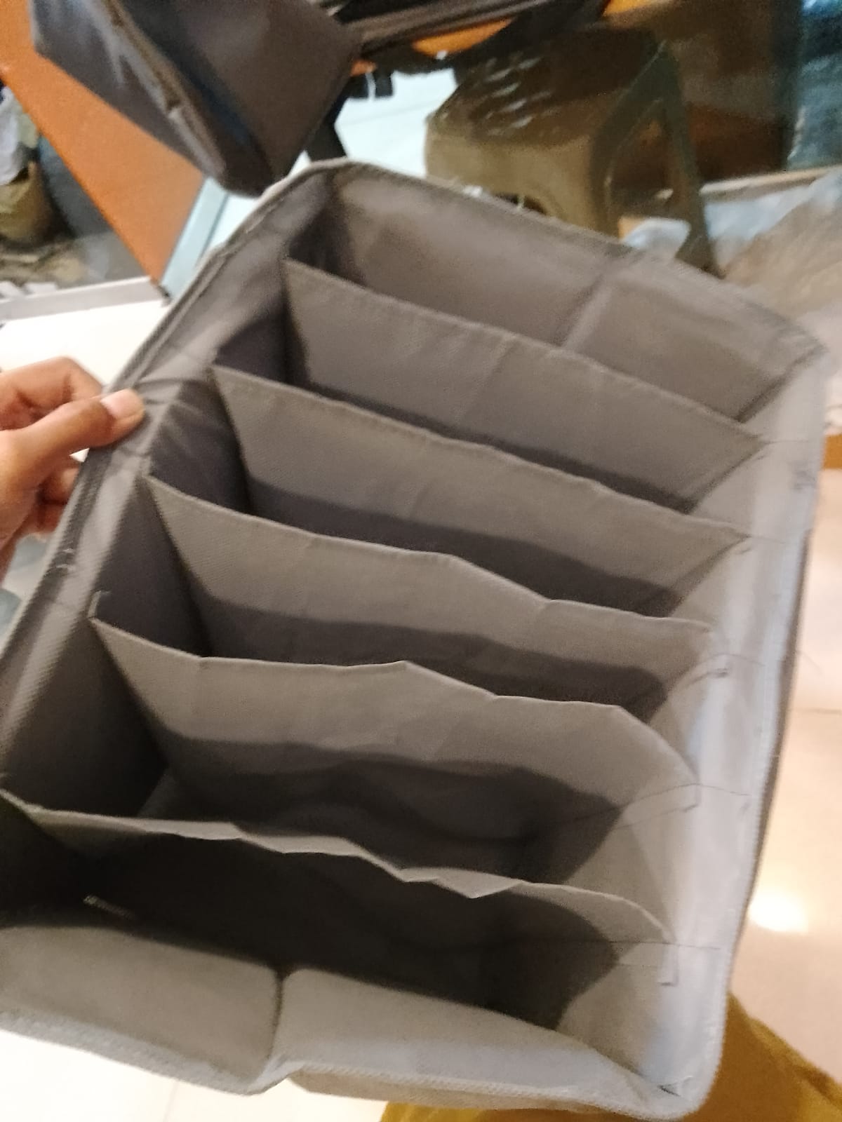 Cart Jeans organizer 6 grids foldable organize 70 GSM (random colors)