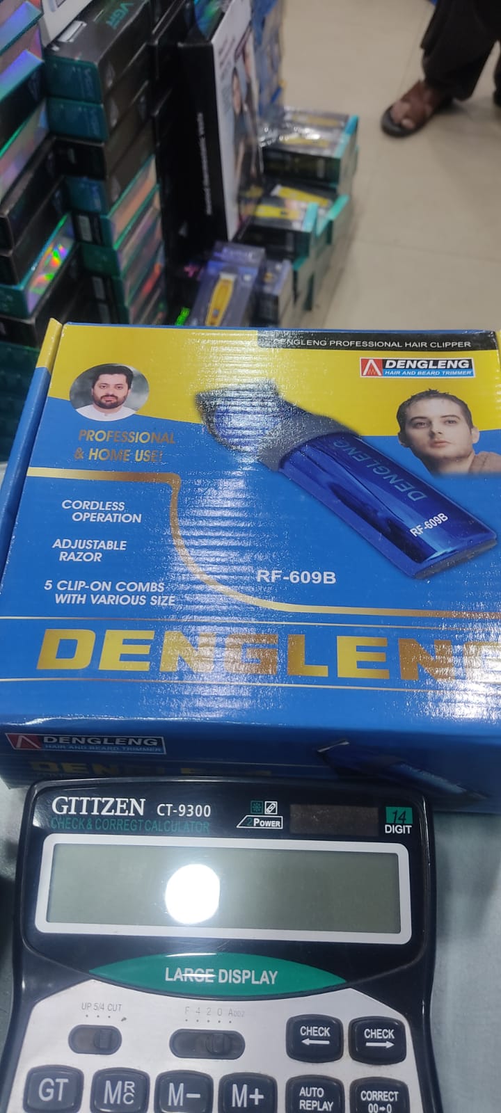 Dengleng RF-609B Original Rechargeable Hair And Beard Shaving Machine For Men And