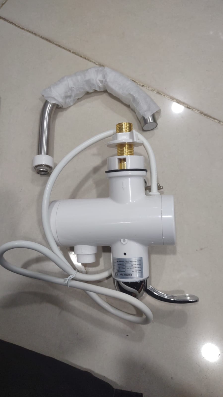 Electric Hot Water Heater Faucet Kitchen Instant Heating Tap Water (without