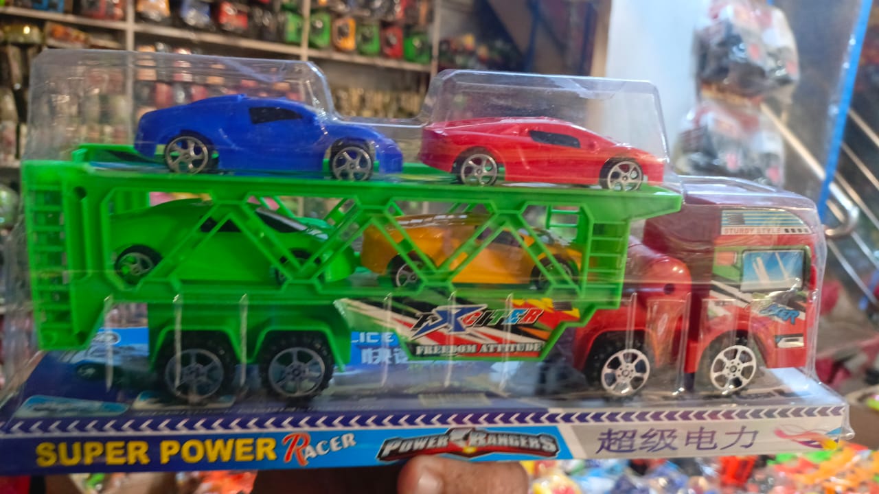 Double decker Trailer Truck | Car Carrier Truck with 4 Cars Included