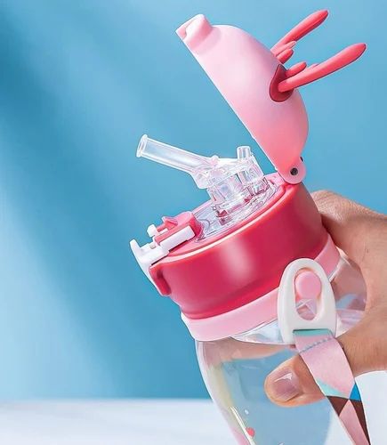 Reindeer Thorn Shape Water Bottle For Kids (600ML) (random color)