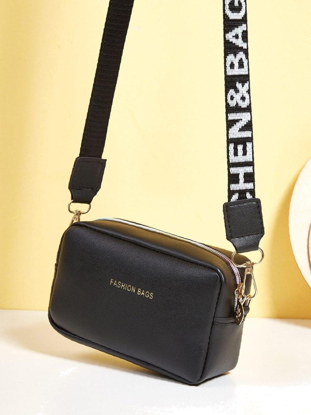 PU Leather Wide Strap Crossbody Bag Simple Style Small Shoulder Bags