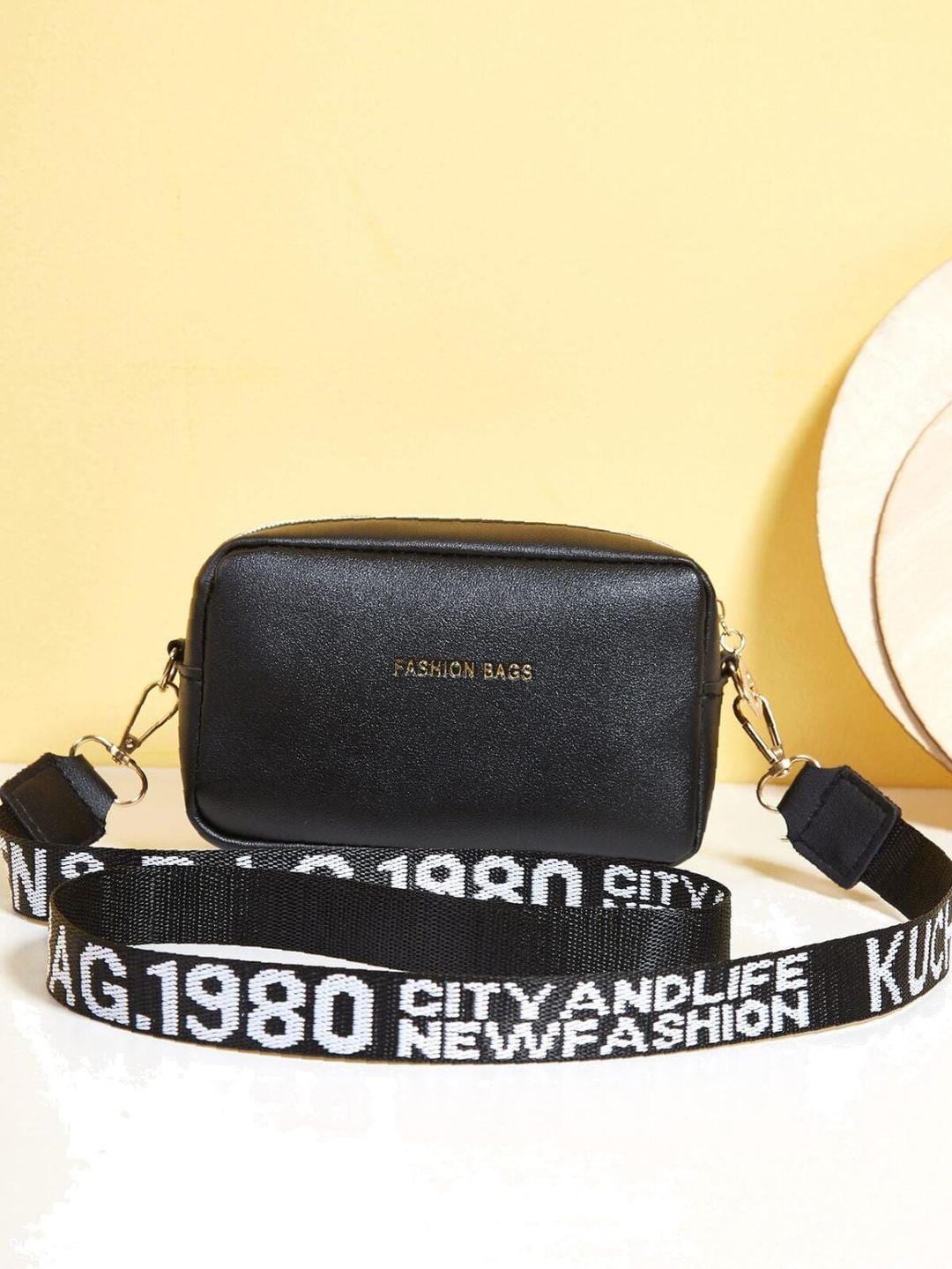 PU Leather Wide Strap Crossbody Bag Simple Style Small Shoulder Bags