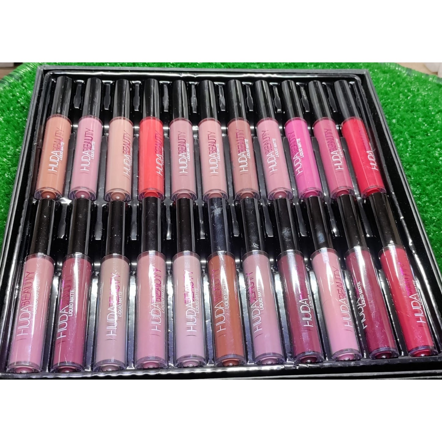 (pack of 2) Liquid Matte Lipgloss (random shades )