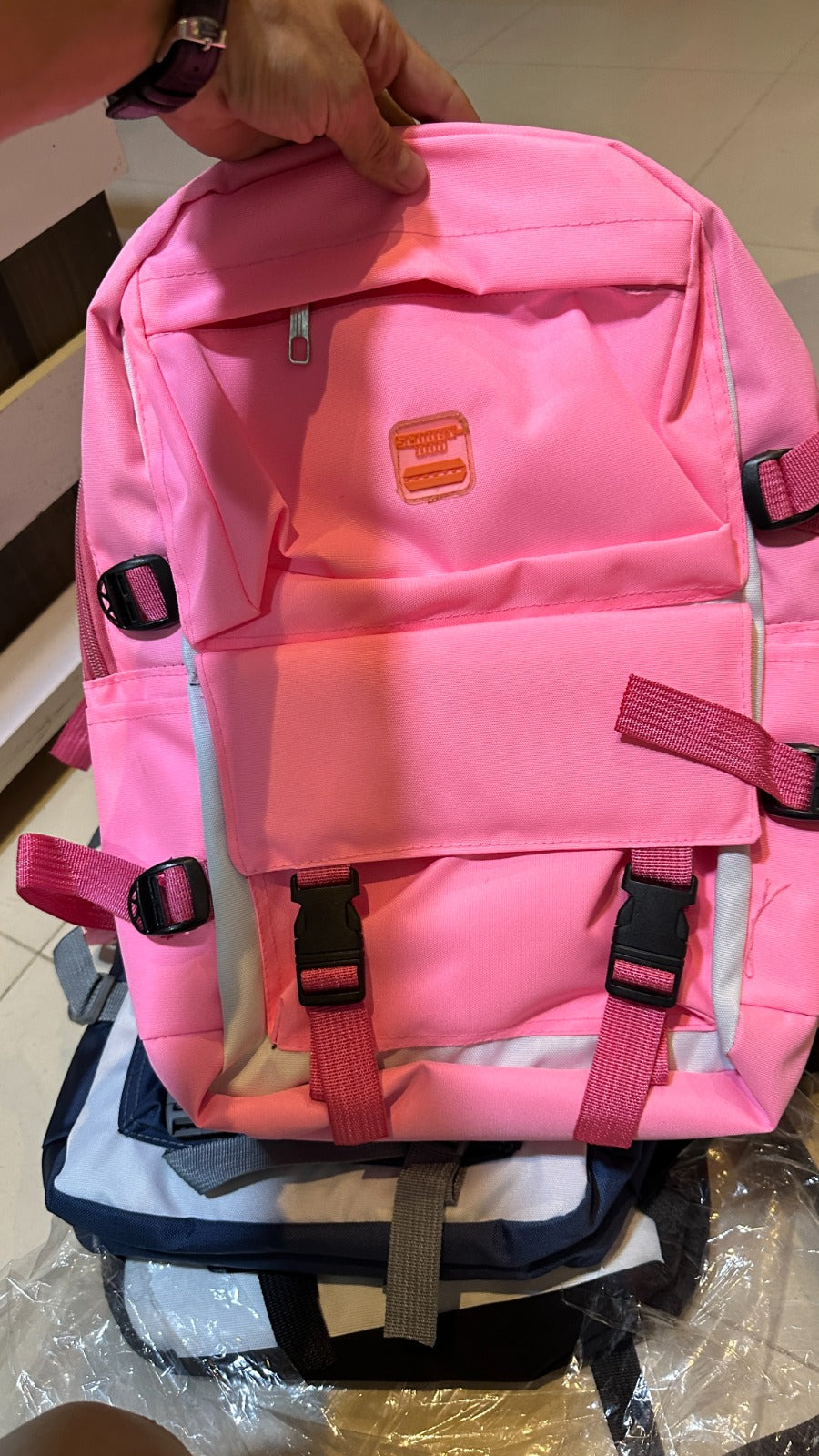 4-Piece School Bag Set: Stylish & Practical new arrival 2024