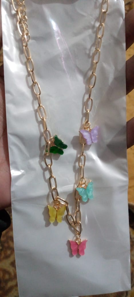 Elegant Multi Color Butterfly Chain Material Alloy /Beautiful Chain Necklace with Butterfly