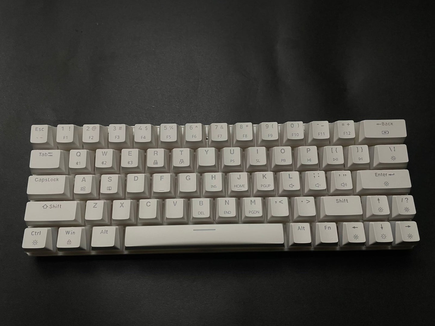 Tezarre TK-63 PRO RGB Wireless Mechanical RGB Gaming Keyboard RGB Backlight Mini