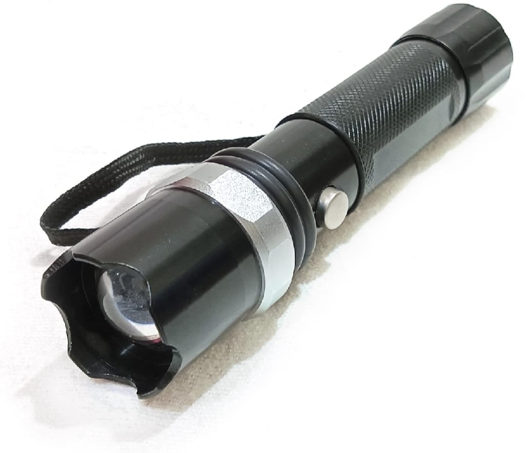 XA-808 High Quality Metal body USB Rechargeable LED Flashlights Zoomable Multifunction