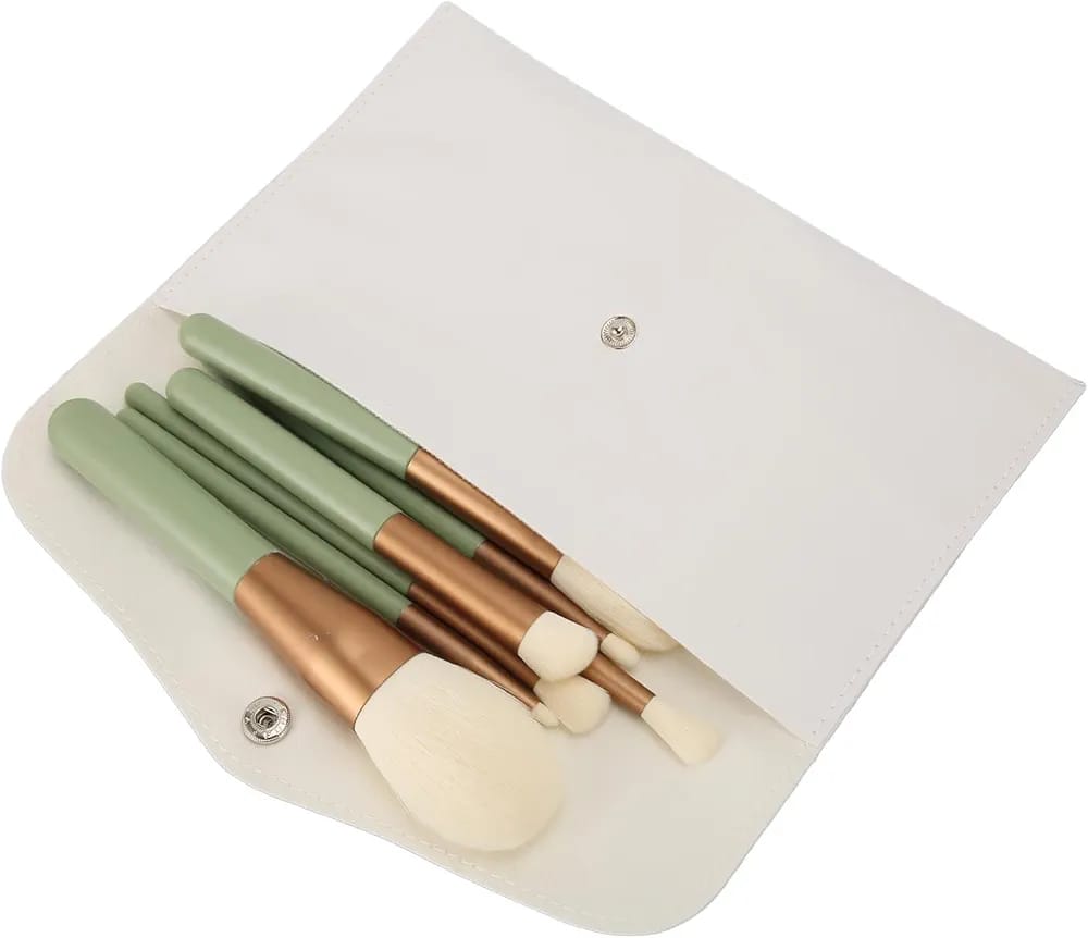 7 Pcs makeup Brush Set Complete Lip Brush Eye Shadow Loose Powder