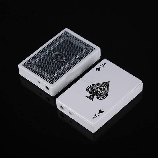 Refillable Fancy Poker Lighter Creative Poker Cool Lighters Refillable Best Gift For