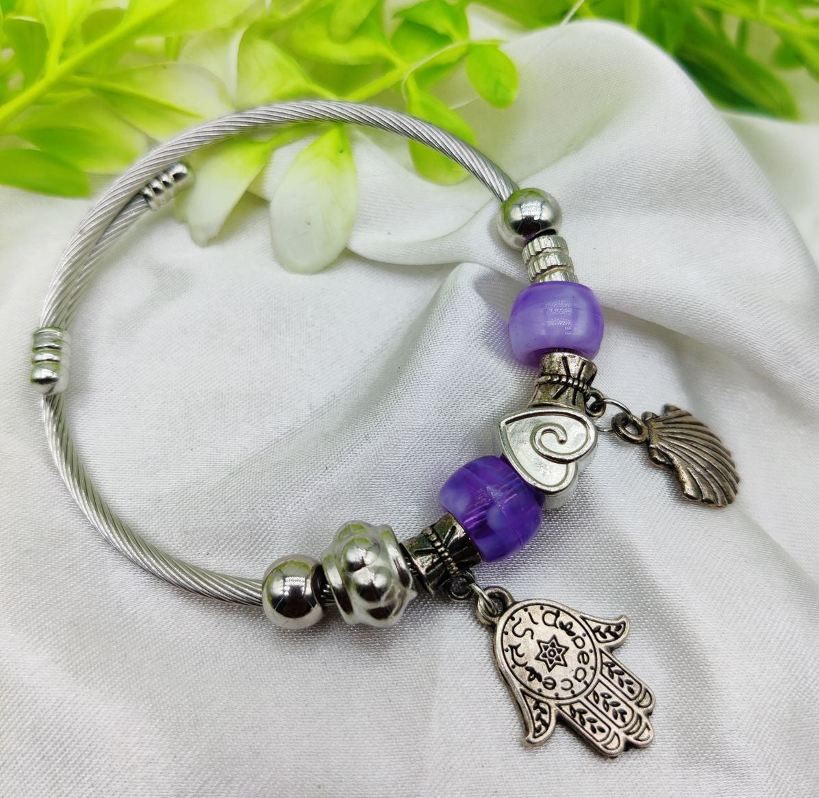 1 Piece Imported Hamsa Hand Pandora Charm Bracelet - A Symbol of