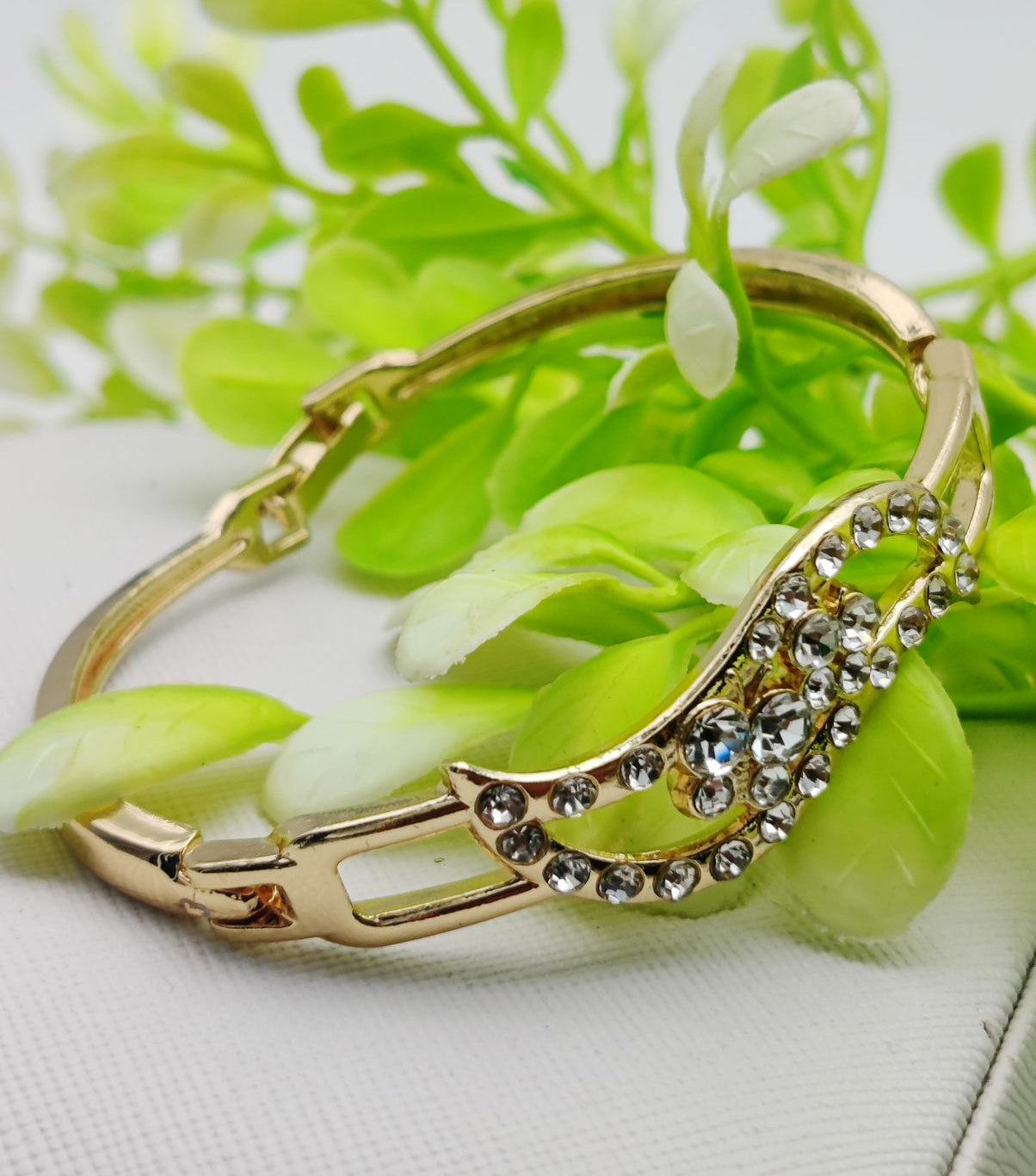 Exquisite Imported Adjustable Crystal Leaf Bracelet | Best Quality Artificial Bracelet For