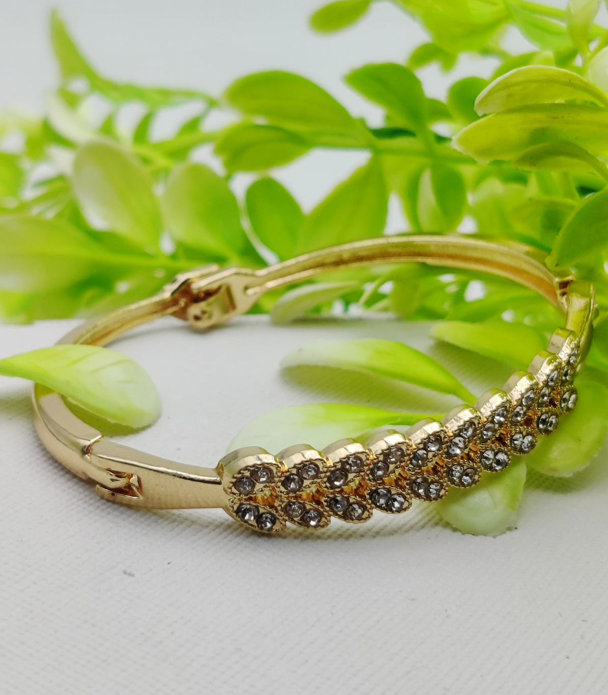 Imported Adjustable Leafy Crystal Bracelet Elegance Redefined | Best Quality Artificial