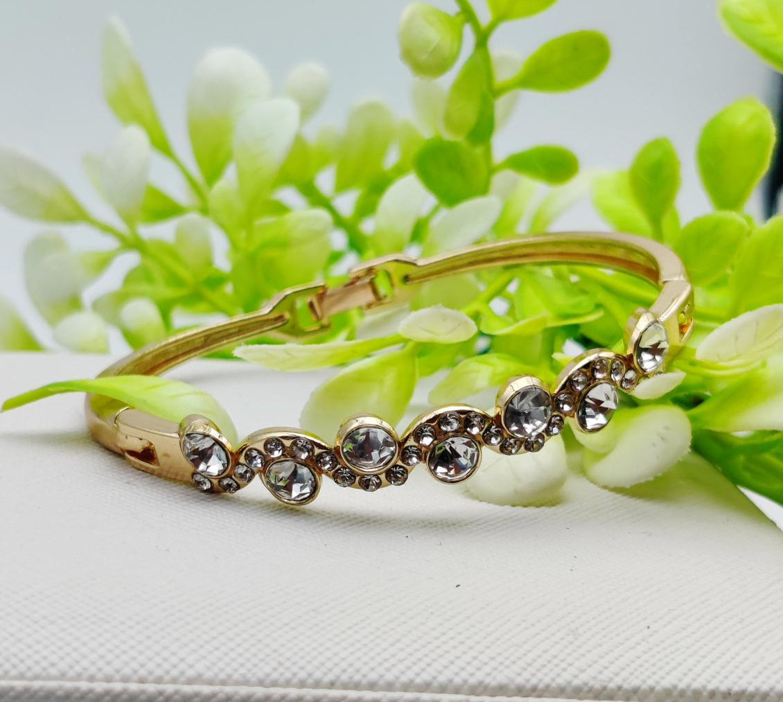 Enchanting Imported Adjustable Crystal Bracelet for Effortless Elegance | Best Quality Artificial