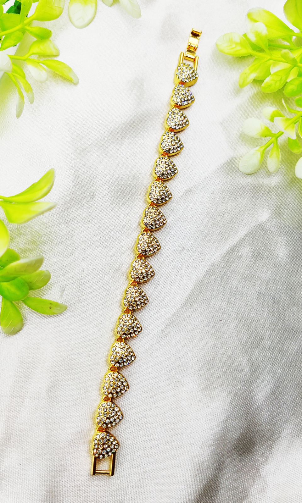 1 Piece Imported Exquisite Adjustable Heart Crystal Bracelet Imported Elegance |