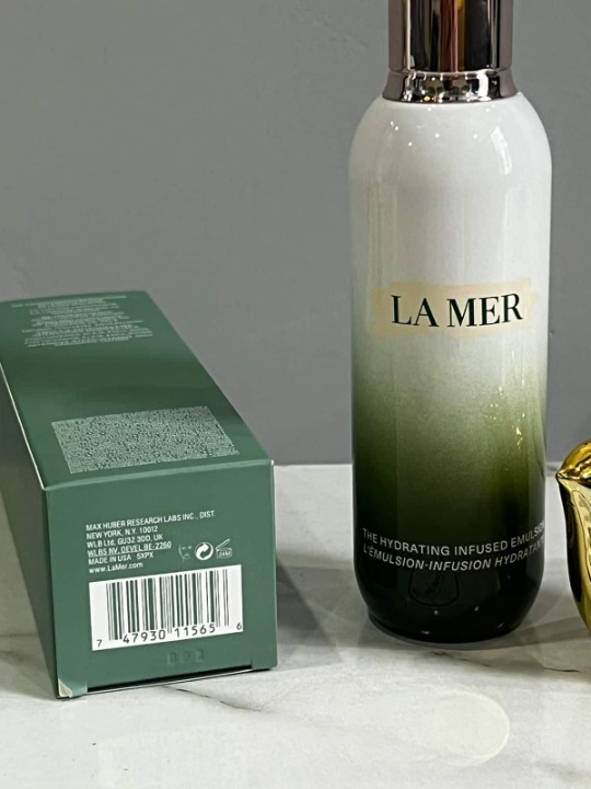 La Mer The Hydrating Infused Emulsion 50ml Lightweight Moisturizer for Deep