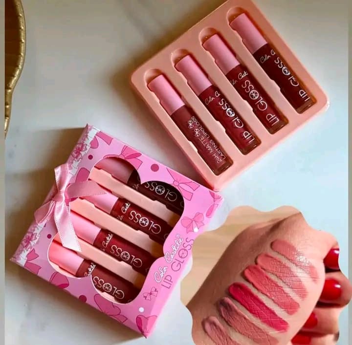 4-Piece Color Castle Bow Lip Gloss Set Cute Bow Design, Vibrant