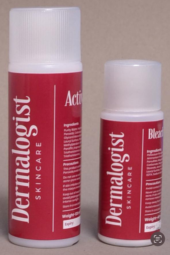 DERMALOGIST Advanced Skin Polish Professional-Grade Exfoliating & Brightening Facial Scrub for