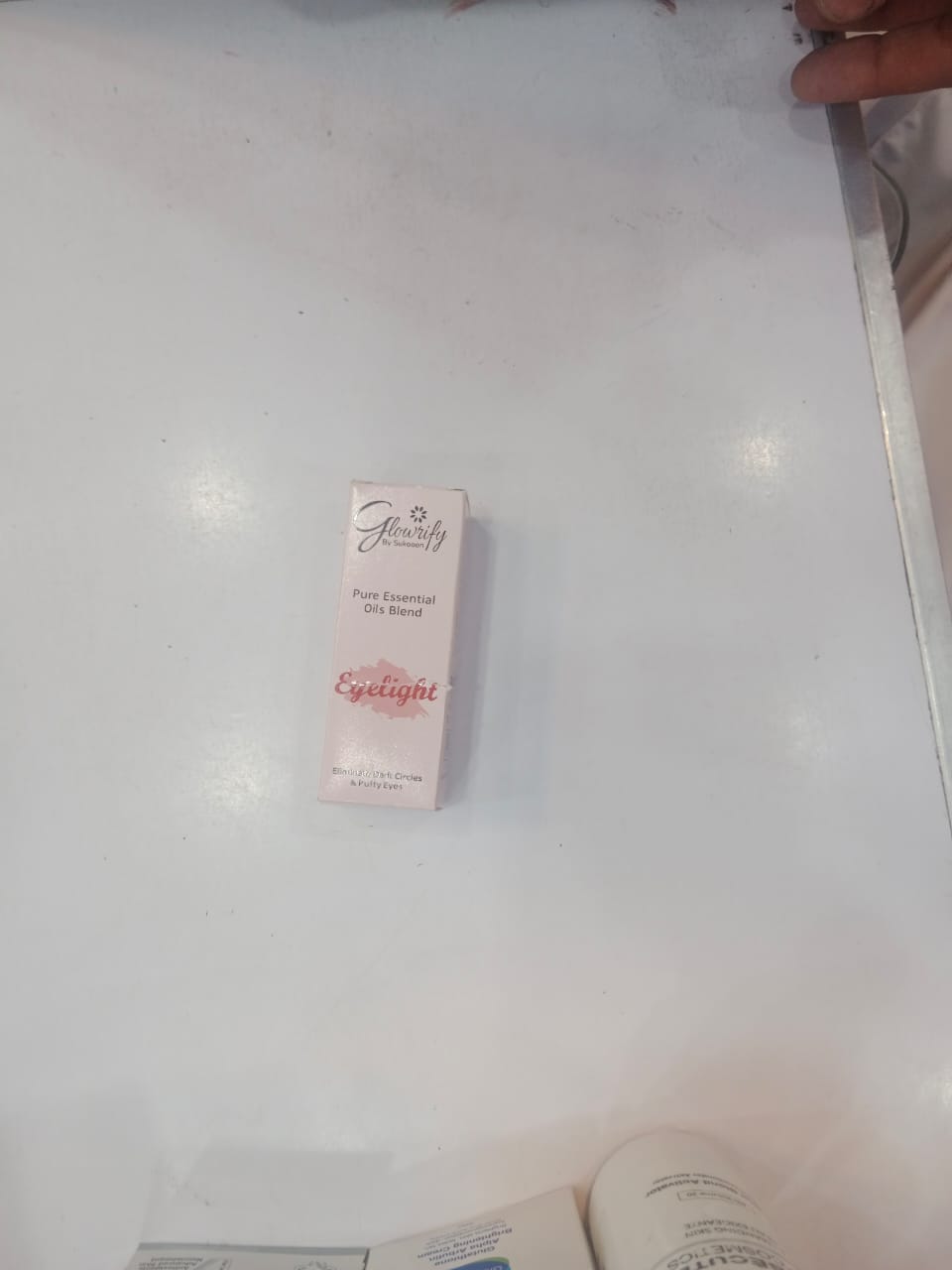 Glowrify Eyelight Serum - Eliminates Dark Circles Around Eyes & Puffy Eyes