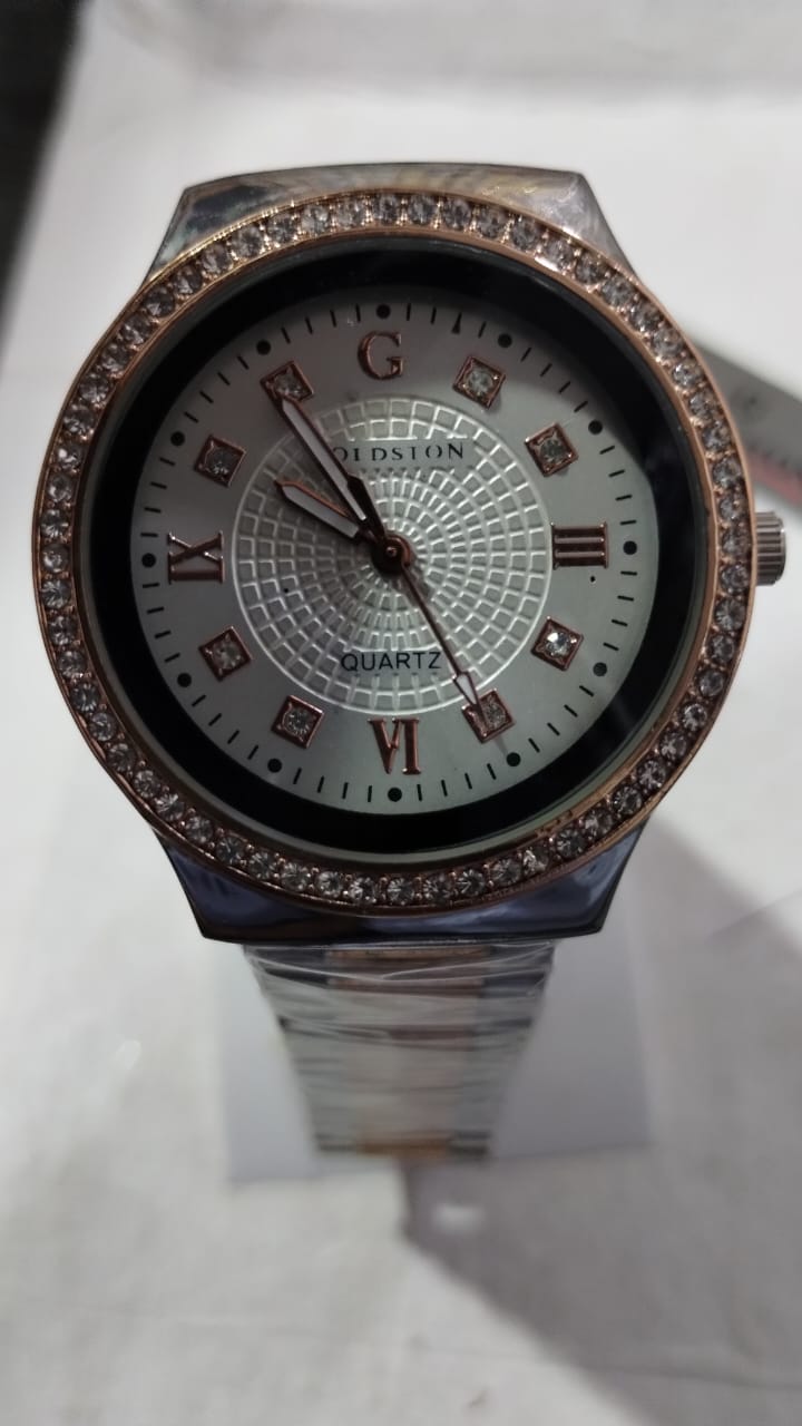 Stainless Steel Watch | New Luxury Design Watch | Cell Operated