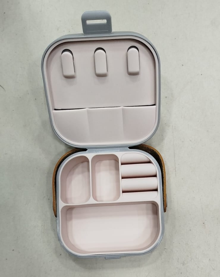 Jewelry Organizer Box | Portable Jewelry Storage Box | Sleek | Portable