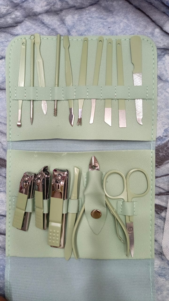 16 in 1 Nail kit Manicure Cutters Nail Clipper Set Household Stainless