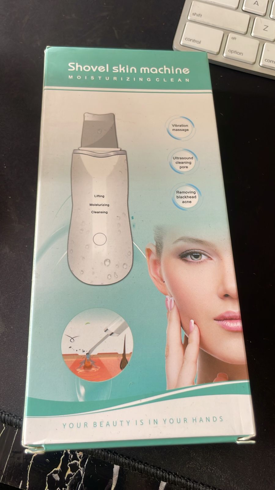 Rechargeable Ultrasonic Skin Scrubber Deep Cleansing Facial Spatula & Blackhead Remover