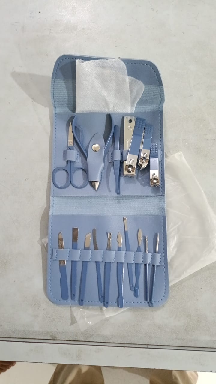 16-Piece Manicure & Pedicure Kit Premium Stainless Steel Nail Care Set