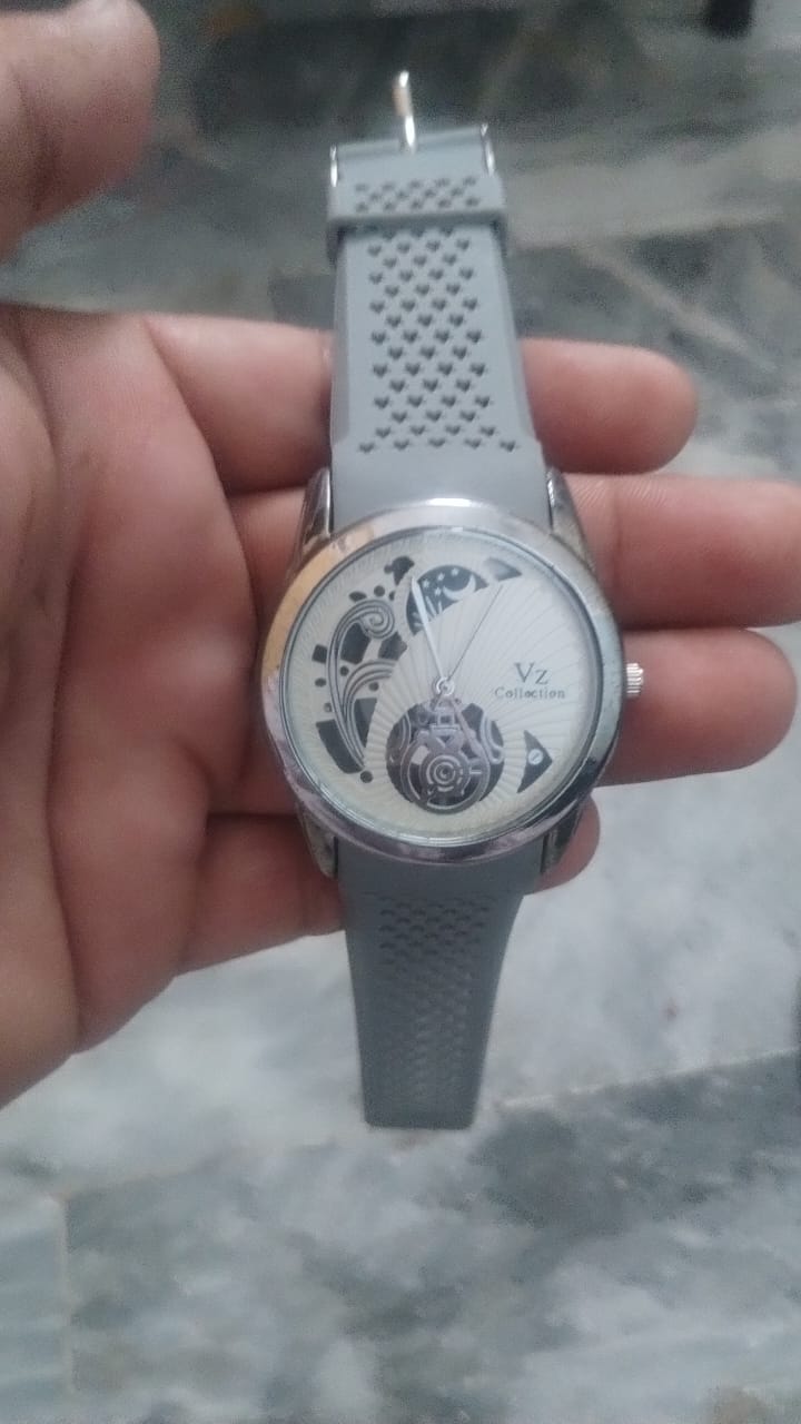 Stylish Minimalist Strap Watch Unisex Design - CheckNpays