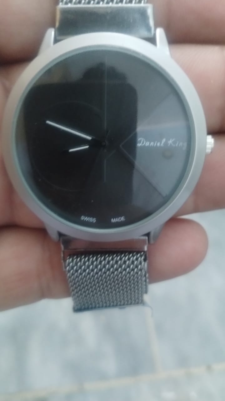 Original Magnet Stainless Steel Watch Waterproof, Sleek Design (No Box)