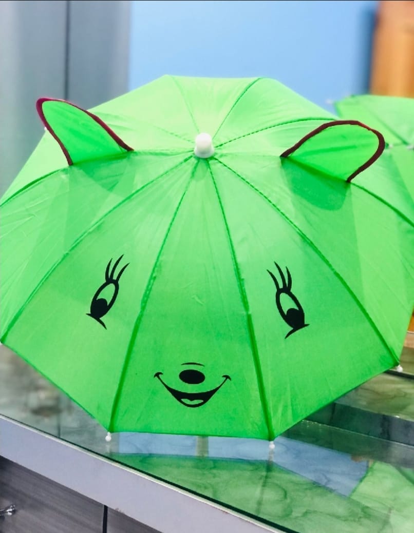 Small Kids Cartoon Umbrella Multicolor, Random Shape & Design, Lightweight &