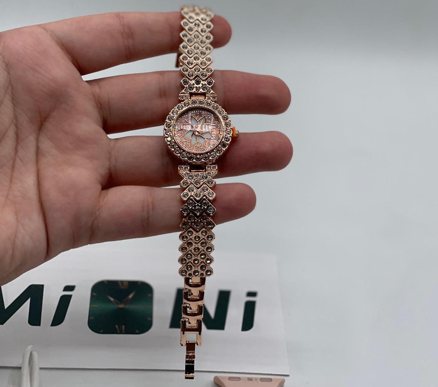 Mi Ni ZW10 DO Elegant Diamond Series Smartwatch Bluetooth Calling, Health