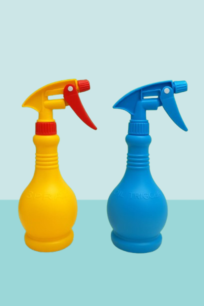 Water Spray Bottle Large for watering plants and ironing cloths Refillable Plastic