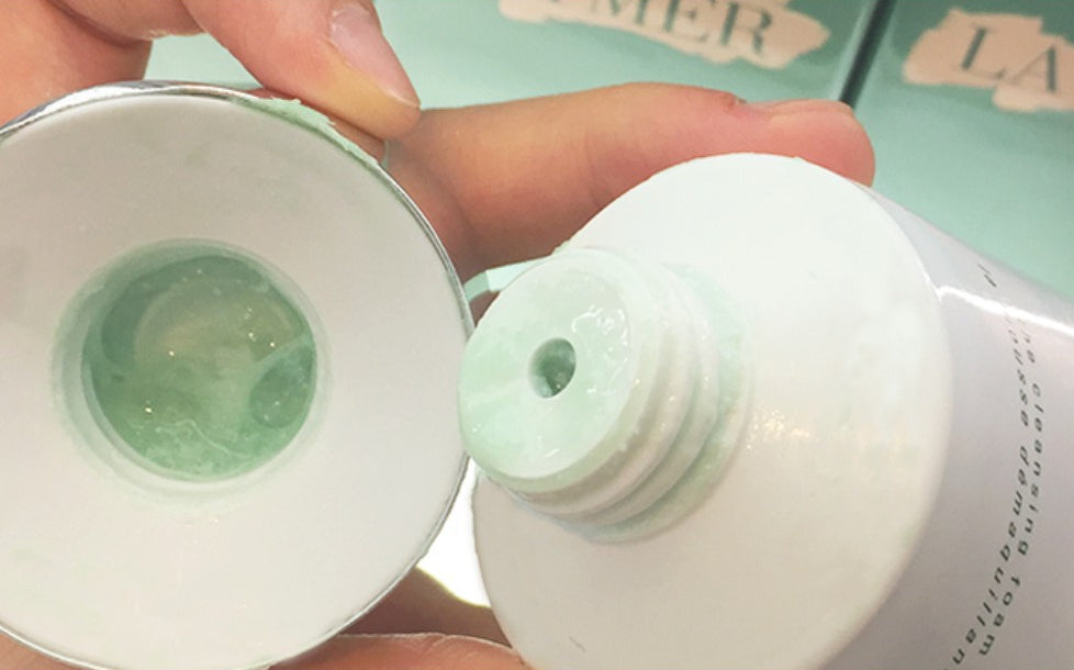 LA MER The Cleansing Foam Luxurious Face Cleanser | Purify. Refresh.