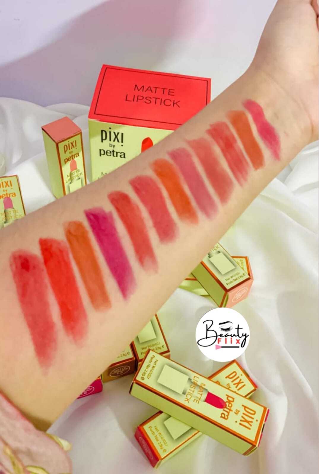 Pixi 12-Color Waterproof & Long-Lasting Lipstick Set - Vibrant, Smudge-Proof Shades for
