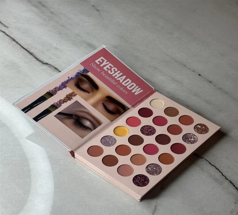 Mocallure 4 In 1 Eyeshadow Palette Book/ Eyeshadow Palette Blush