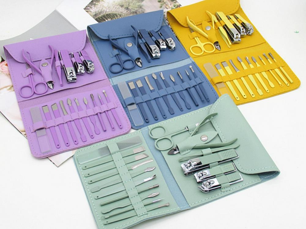 16-Piece Manicure & Pedicure Kit Premium Stainless Steel Nail Care Set