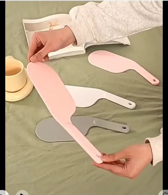 Bed Sheet Tucker Easy Bed-Making Tool for Neat, Wrinkle-Free Sheets (