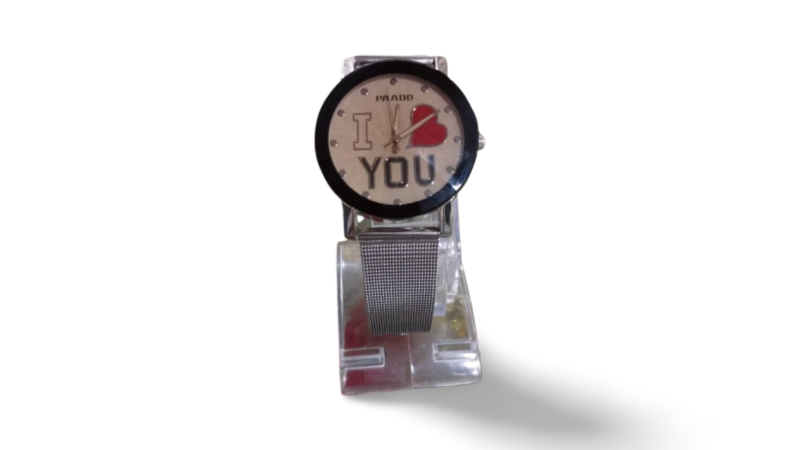 Elegant Unisex Silver Stainless Steel Watch Minimalist Luxury Timepiece