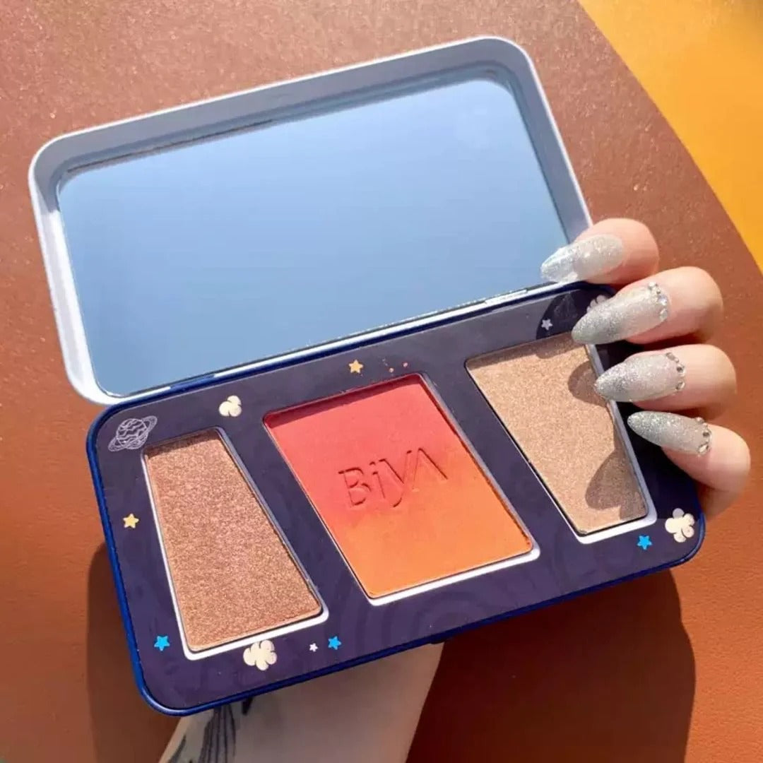 3 in 1 Colors Facial Blush Gradual Powder Blusher Shimmer Highlighter Three-dimensional