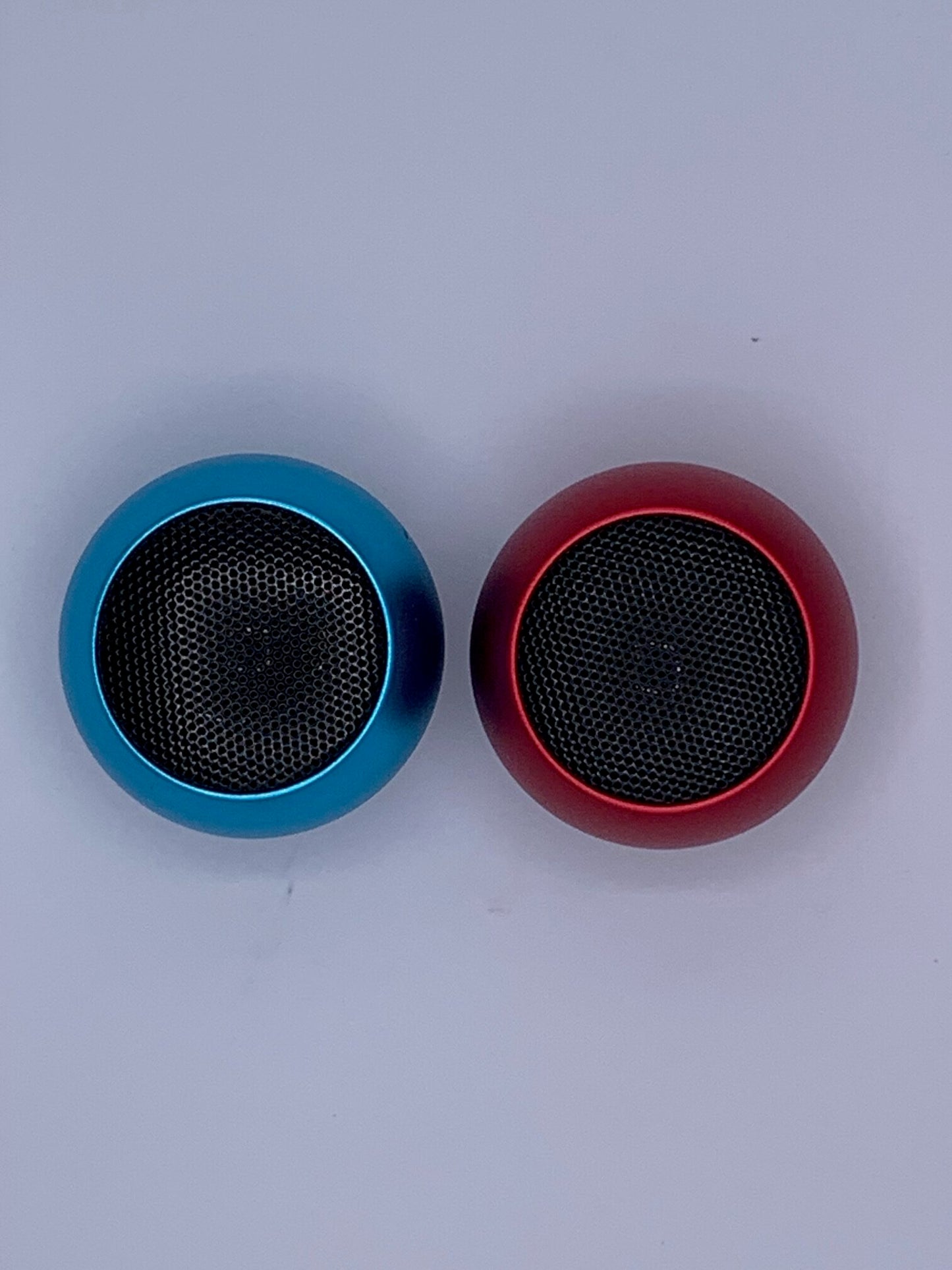 Mini Portable Wireless Bluetooth &amp; Rechargable Speaker (Random color)