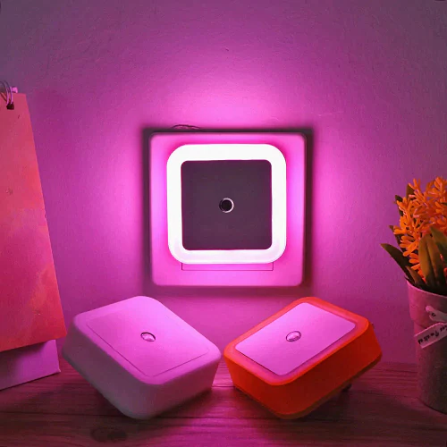 1 PC LED Night Light, Plug in LED Wall Lamp with Dusk